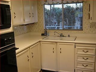 5th image of 141 Mountain Springs Dr