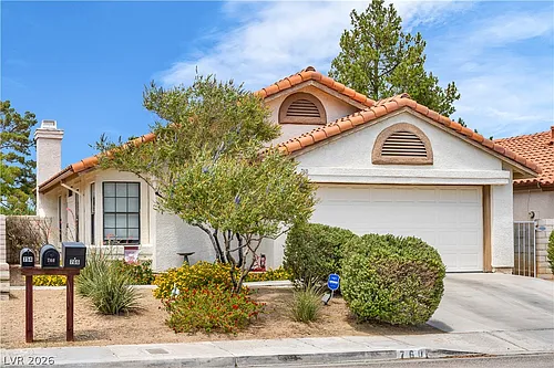 760 Thousand Oaks Dr Photo 1