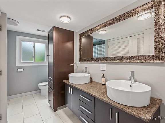 5th image of 611 Brewster Ln