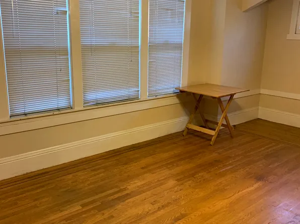 56 1/2 Alp Ave, Daly City, CA 94014