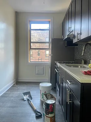 Rented by BRICK & GALO REALTY CORP | media 9