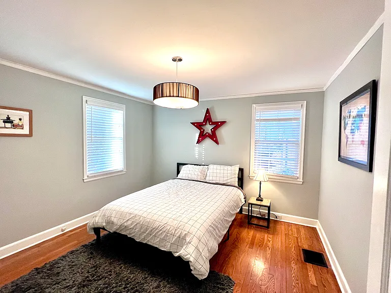 2506 E Woodland Cir — Photo 11