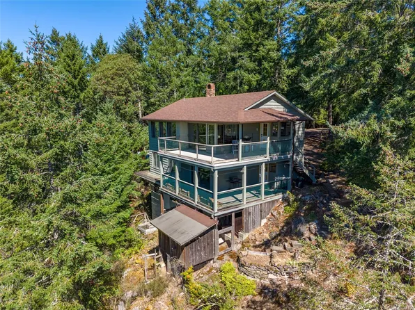 3703 Frigate Rd, Southern Gulf Islands, BC V0N 2M2