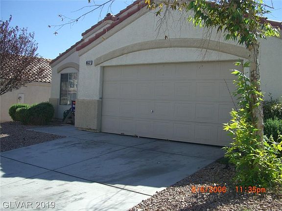 2nd image of 8537 Hidden Pines Ave
