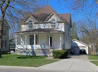 302 N 5th St, Delavan, WI 53115