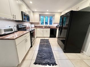 32 Clark Rd #32, Brookline, MA 02445