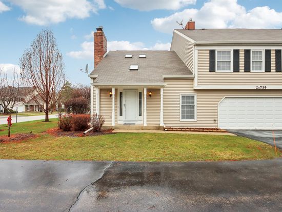 2S739 Grove Ln, Warrenville, IL 60555