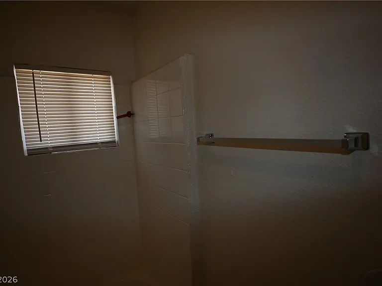 1007 C St #3 — Photo 7