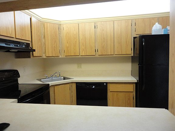 4th image of 1114 Green Pine Boulevard #D2