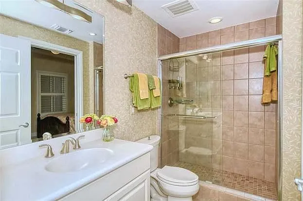 8111 Lakewood Main St #310 — Photo 6