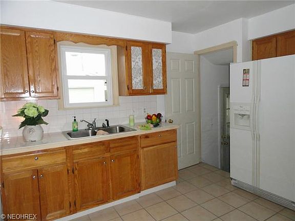 4th image of 6401 Northcliff Ave