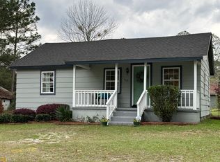 118 Telfair Ave, Mc Rae, GA 31055