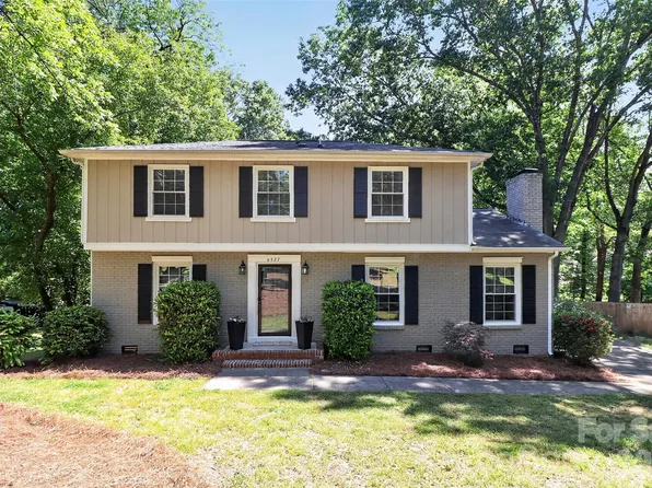 6527 Summerlin Pl, Charlotte, NC 28226