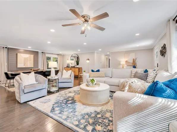 345 Pine Grove Rd, Roswell, GA 30075