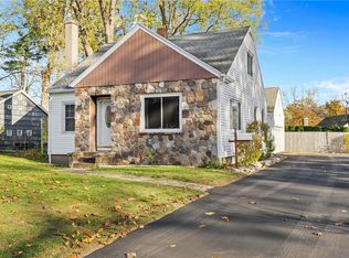 814 McKinley St, East Rochester, NY 14445