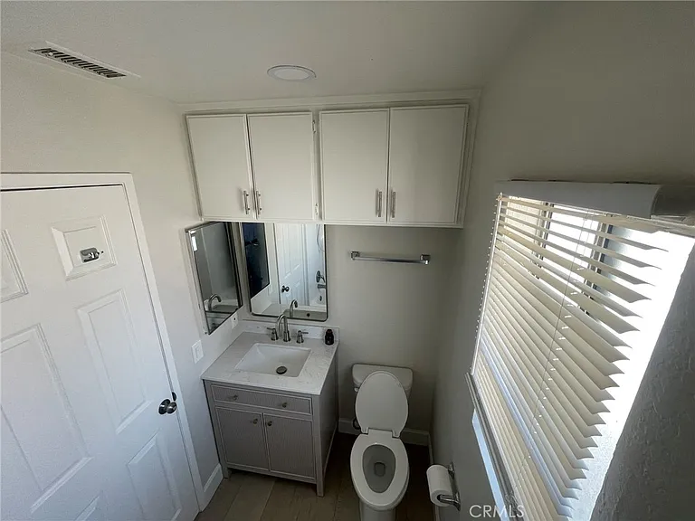 3703 Country Oaks Loop #B — Photo 15