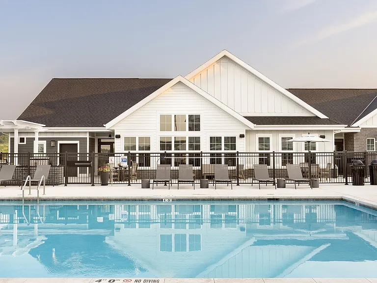 Apex at Verona Resort Style Pool