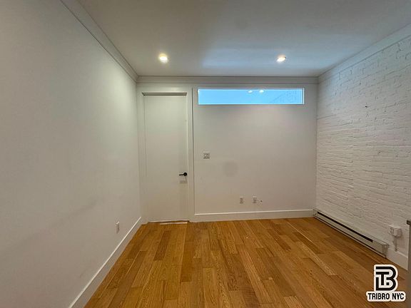 3rd image of 300 E 69th St APT 3W