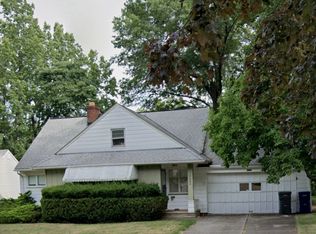 3689 Brinkmore Rd, Cleveland Heights, OH 44121