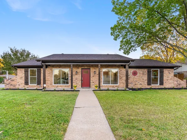 6212 Gayle Dr, North Richland Hills, TX 76180