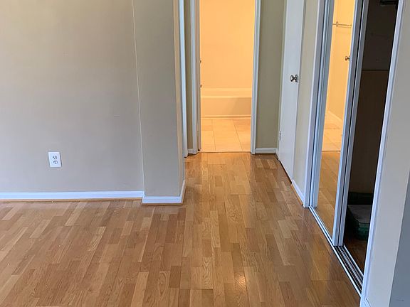 4th image of 1730 Arlington Blvd APT 507
