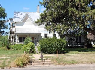 624 Jackson St, Brooklyn, IA 52211