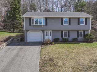 7 Briarwood Rd, Woburn, MA 01801