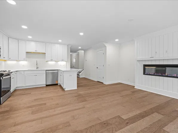 316 Living Water Way, Virginia Beach, VA 23452