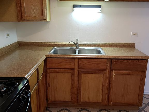 4th image of 7854 S South Shore Dr APT 203