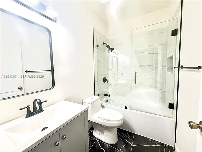 16336 SW 48th Ter — Photo 31