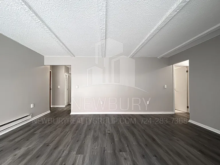 530 N Main Street - The Townhouse. — Photo 122