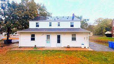2nd image of 125 Lebanon St #125