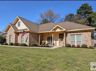 6910 Woodmere Ct, Texarkana, TX 75503
