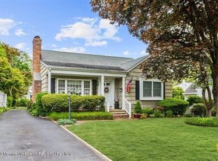 29 Orchard Pl, Little Silver, NJ