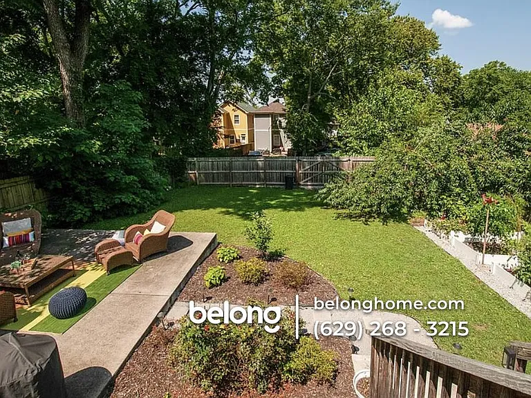 1330 Pennock Ave — Photo 24