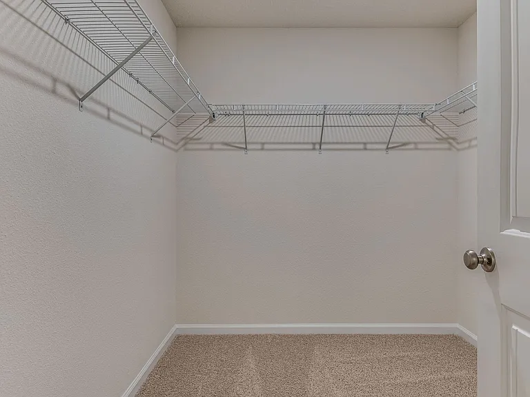 6401 Churchill Cir — Photo 12