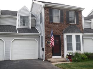 30 Harbor Hill Dr, Rochester, NY 14617