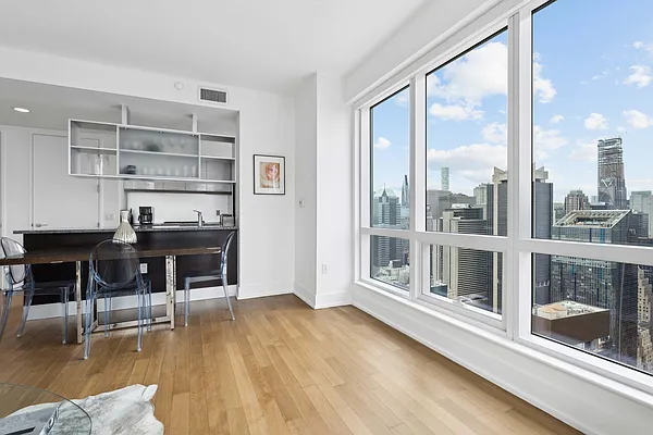 Sold by Kretz Family Real Estate | media 7