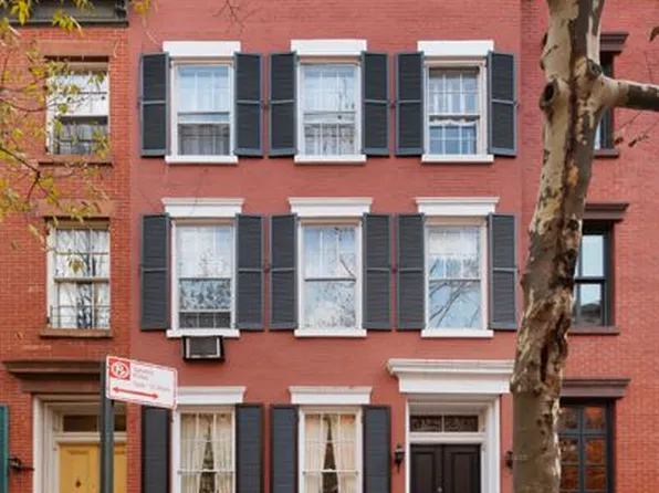 334 West 12th Street image 1 of 12