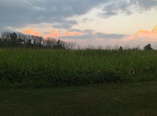 869 Sunset Ln, Telford, PA 18969