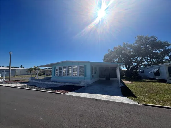 518 Cervina Dr N, Venice, FL 34285