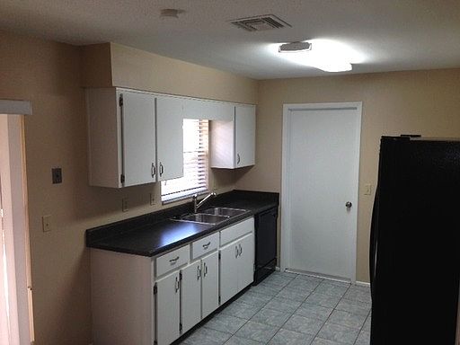 2nd image of 204 Citation Ave