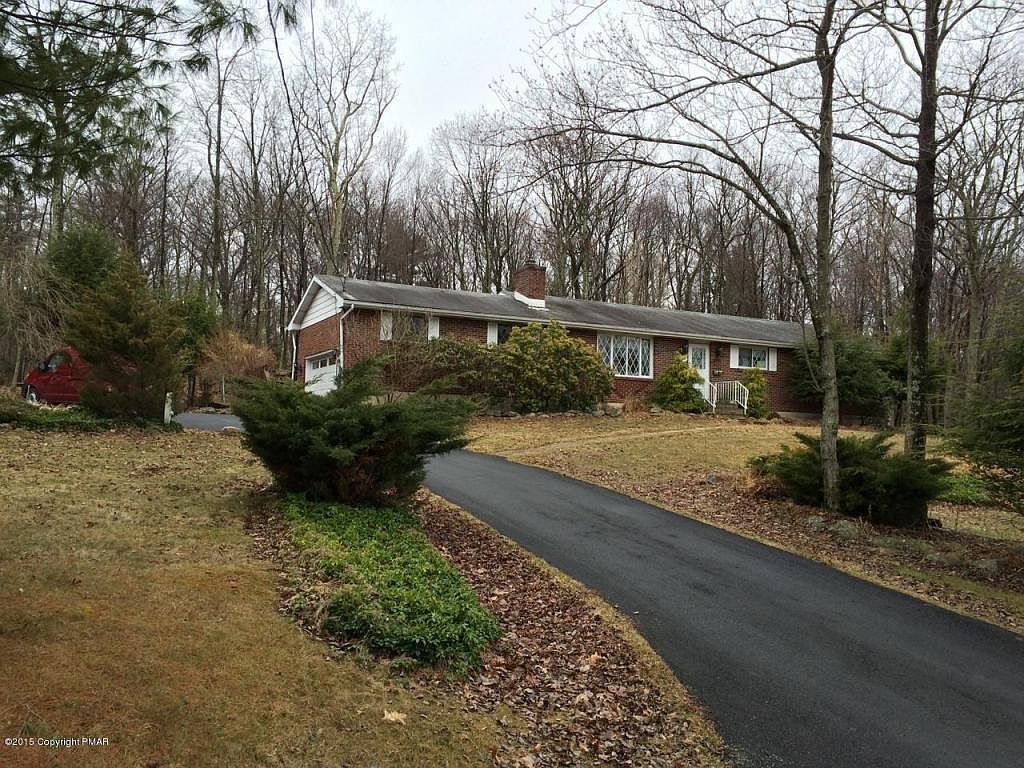 7174 Moss Dr, Swiftwater, PA 18370 Zillow