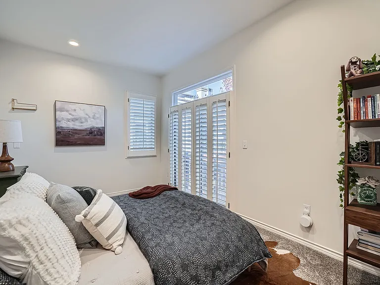 3642 E Ellsworth Ave — Photo 10