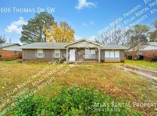 1606 Thomas Dr SW, Decatur, AL 35601