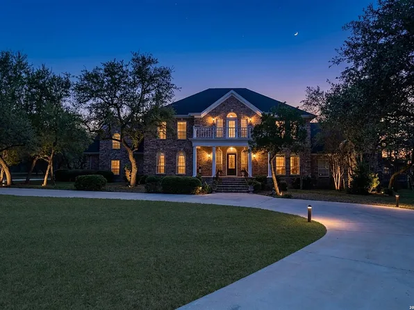 2327 ESTATE GATE DR, San Antonio, TX 78260