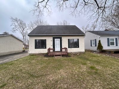 98 S Tilden Ave, Waterford, MI, 48328