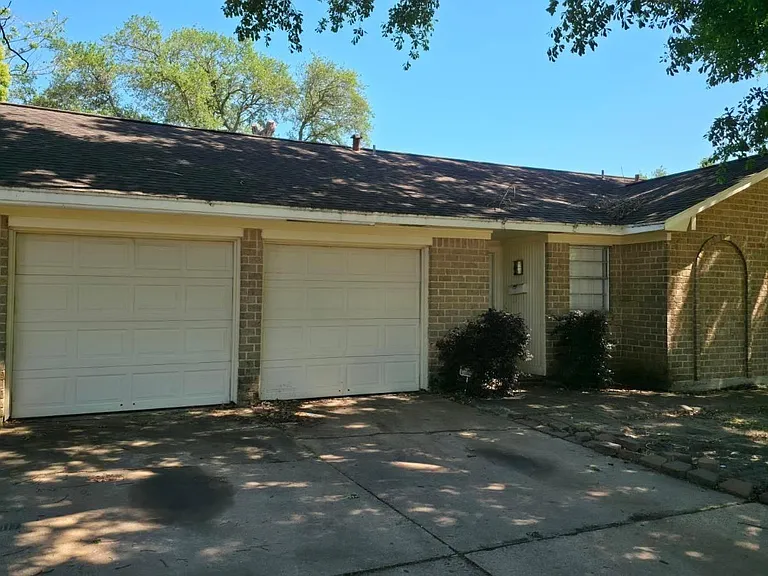 3223 Cedarmont Dr — Photo 20