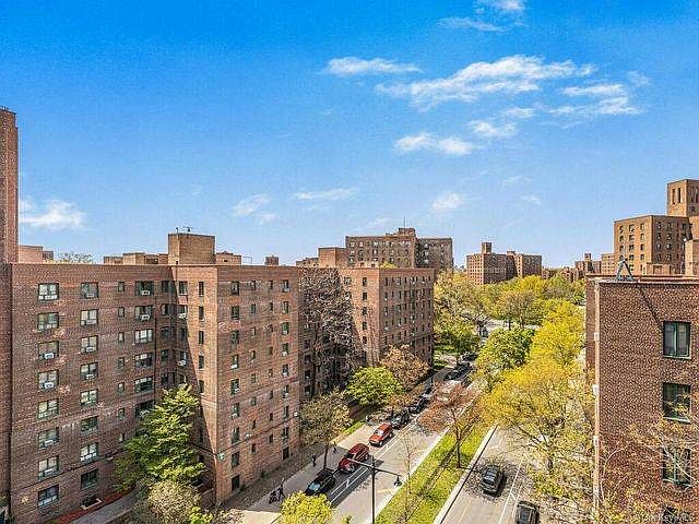 1st image of 1561 Metropolitan Ave APT 2B