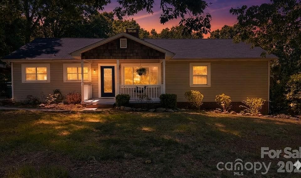 1st image of 29386 Nelson Mountain Rd